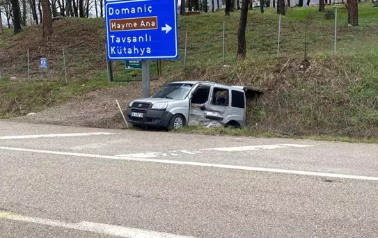 İnegöl'de Trafik Kazası: 4 Yaralı