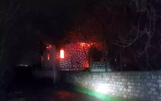 Diyarbakır'da Çiftlikte Yangın Korkusu