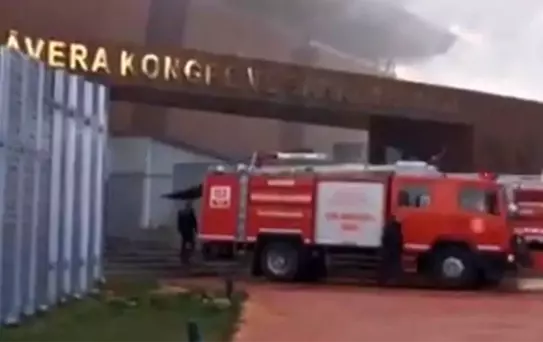 Gaziantep Üniversitesi'nde korkutan yangın: Milyonlarca liralık zarar oluştu