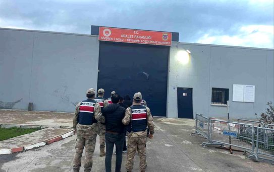 Hilvan'da Uyuşturucu Operasyonu: 3 Tutuklama