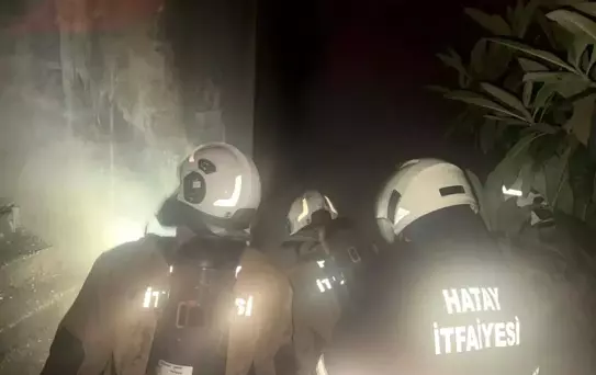 Antakya'da Bodrum Katında Yangın