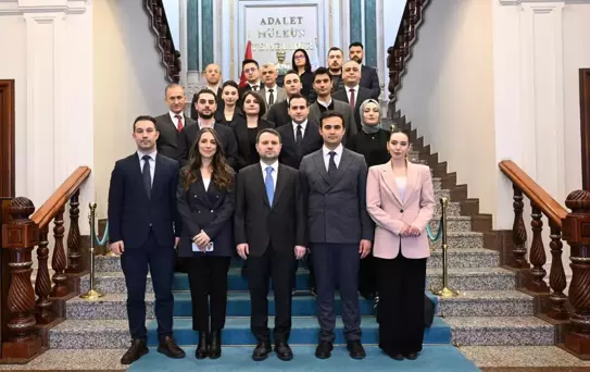 Bakan Gürlek'ten Yargı Muhabirlerine Bayram Ziyareti