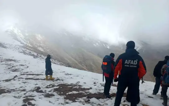 Kaybolan Dağcı için Arama Çalışmaları Devam Ediyor