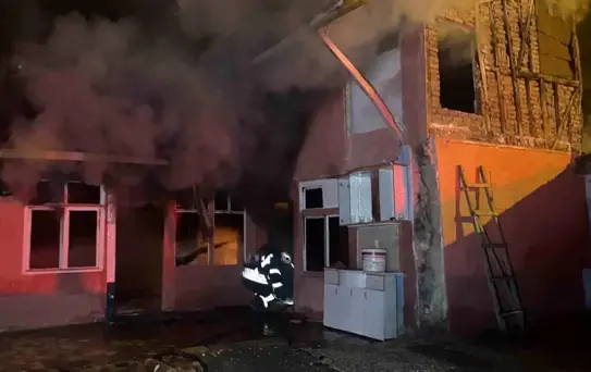 Çorum'da gecekondu yangını