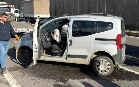 Diyarbakır'da Düğün Konvoyu Kazası: 3 Yaralı