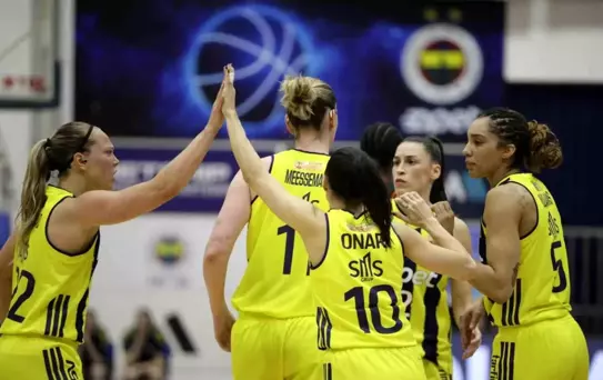 Fenerbahçe, ÇBK Mersin'i Geçti!