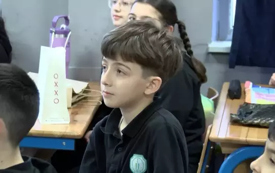 Öğrenciler Bayramla Ders Başına