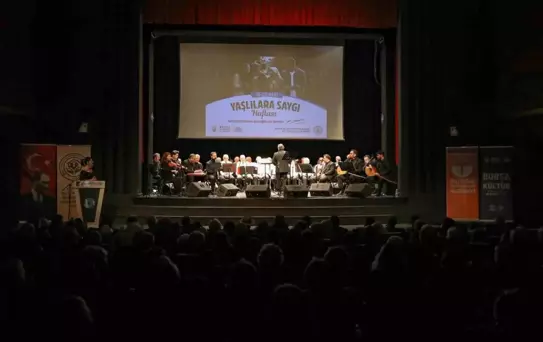 Olgun gençler, yaşlılara saygı haftasında hünerlerini sergiledi