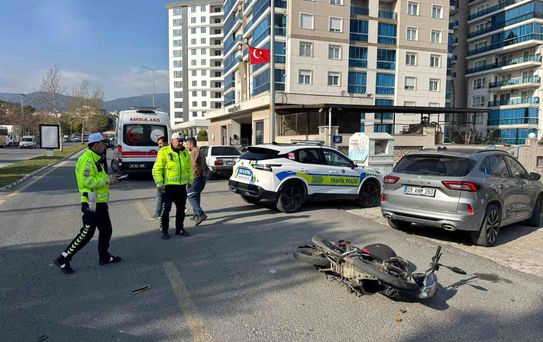 Söke'de Trafik Kazası: Motosiklet Sürücüsü Yaralandı