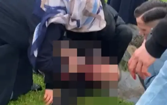 Tartıştığı kişi tarafından boğazından bıçaklanıp öldürüldü