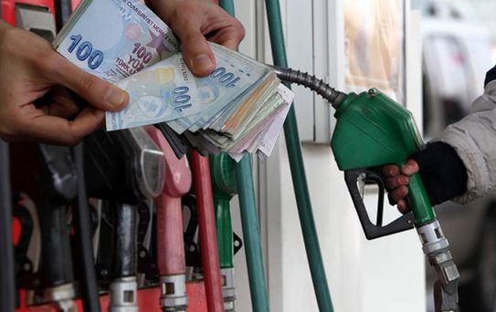 Akaryakıta çifte zam! Motorin fiyatı 80 lirayı geçti