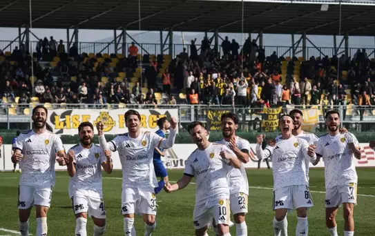 Aliağa Futbol Zirve Takipçisinde Kritik Maç