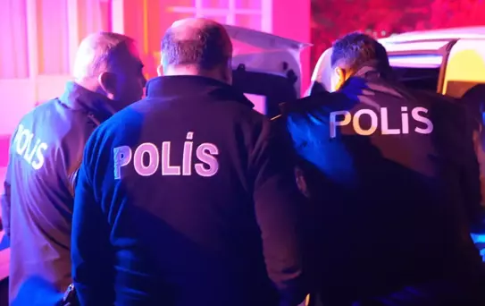 Bayram ziyaretine gittiği dayısını öldürdü