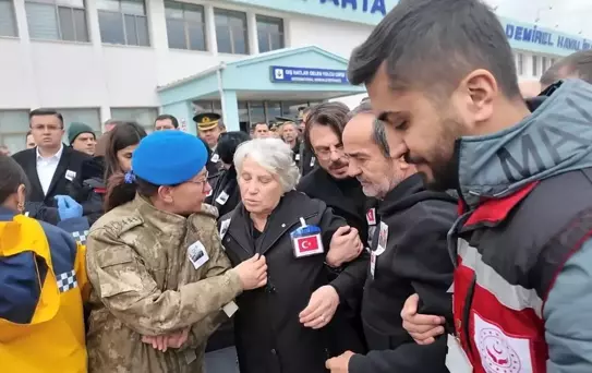 Şehit Binbaşı Sinan Taştekin'in naaşı Isparta'ya getirildi