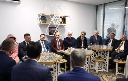 TBMM Başkanı Numan Kurtulmuş, Hırvatistan'daki İslam Kültür Merkezi'ni Ziyaret Etti