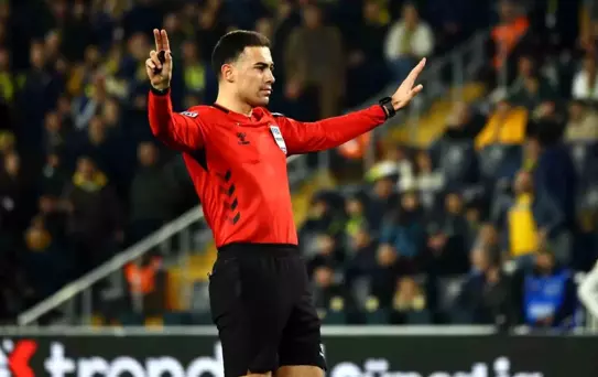 Oğuzhan Çakır UEFA U17'de Görevli