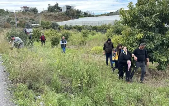 Gazipaşa'da Takla Atan Araçta Sürücü Yaralandı