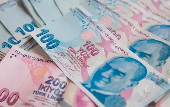 Bakan Bayraktar zam sinyali verdi: Nisan ayında değerlendirme yapabiliriz