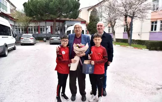 Genç Sporcular, Türk sporuna emek vermiş isimlerle buluştu