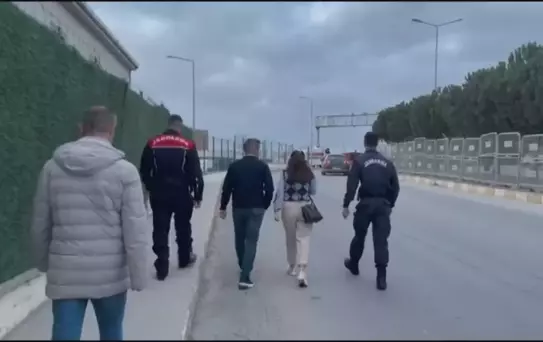 İBB'ye yönelik yolsuzluk davasının duruşmasına sahte basın kartıyla giren şüpheli yakalandı