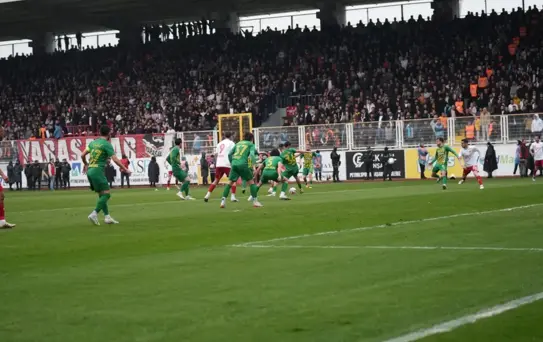 Batman Petrolspor, Şanlıurfaspor'u 2-1 Yendi