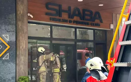 Üsküdar'da Spor Salonunda Yangın Paniği