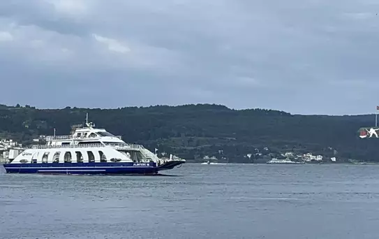 Bozcaada ve Gökçeada feribot seferlerine fırtına engeli
