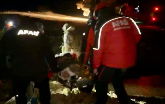 Kahramanmaraş'ta doğa yürüyüşü kazası: Yaralı helikopterle kurtarıldı