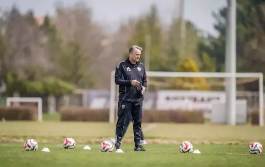 Kayserispor Kasımpaşa Maçına Hazırlanıyor