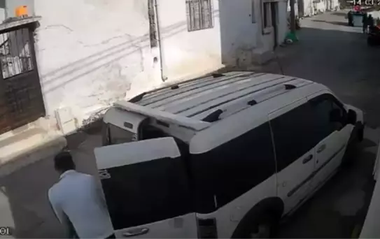 Dolandırıcılar 295 Kilo Zeytinyağını Çaldı