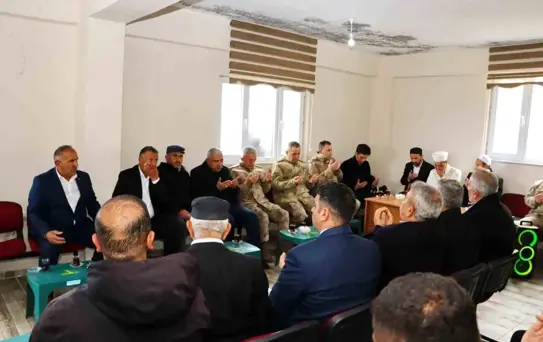 Siirt'te şehitler dualarla anıldı