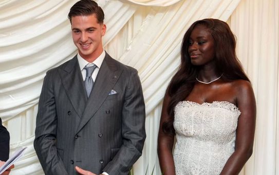 Bertuğ Yıldırım ve eşinden ilk paylaşım geldi