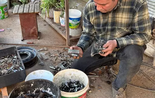 Geri Dönüşüm ve Heykel Sanatçısı Mervan Altınorak, Büyük İskender'in Atı Bukefalos'un Heykelini Tasarladı