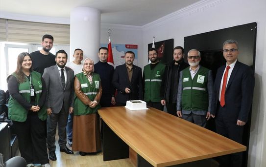 Anadolu Ajansı'na Kutlama Ziyareti