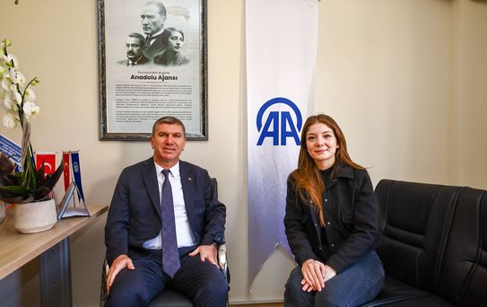 Burdur Belediye Başkanı AA'nın 106. Yıldönümünü Kutladı