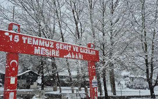Altınyayla'da Kar Yağışı Etkili Oldu