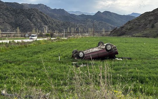 Osmancık'ta otomobil devrildi: Sürücü yaralı