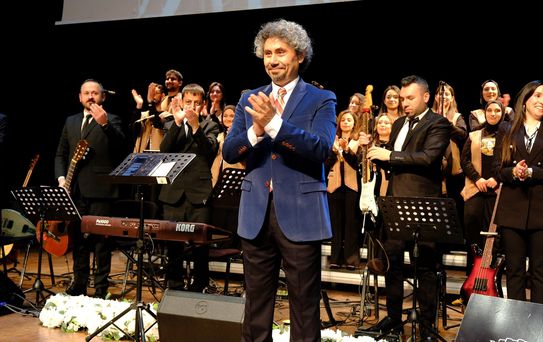 Ferdi Tayfur Anısına Konser