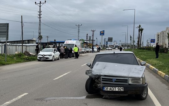 Kırıkhan'da Trafik Kazası: 1 Yaralı