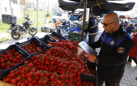 İlkadım Belediyesi'nden Pazar Denetimleri