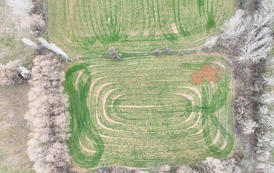 Yalvaç Tarlalarında Geometrik Desenler