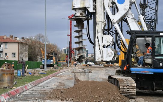 Kayseri'de Kartal Kavşağı Projesi Devam Ediyor