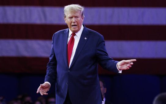Trump, Adalet Bakanı'nı Görevden Aldı