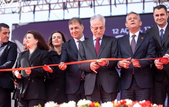 Urla'da 25 projenin açılış ve temel atma töreni