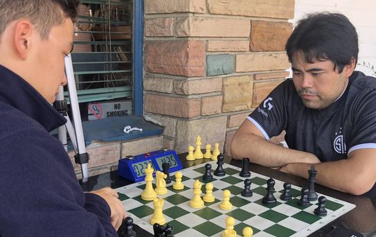 Satranç efsanesi Nakamura, 67 dakika düşündü tek hamlede yenildi