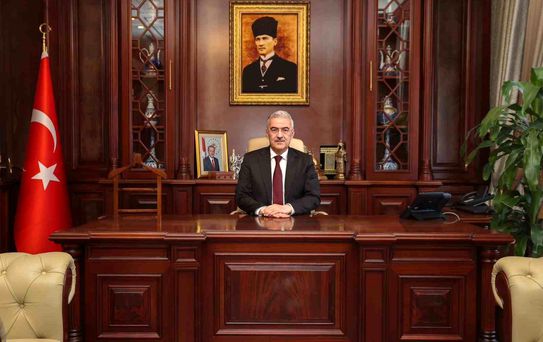 Vali Ayyıldız: 'Bu ulu şehir, yalnızca bir beldenin kazanımı değil, tarihi bir dönüm noktasıdır'