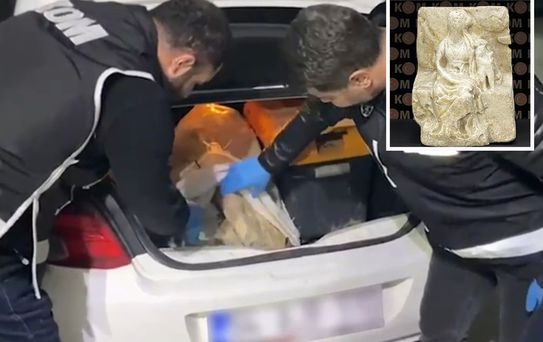 Edirne'de yurt dışına kaçırılmak istenen 2 bin yıllık heykel ele geçirildi