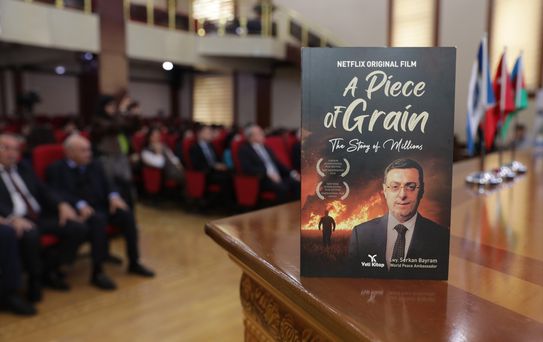 Serkan Bayram, 'Buğday Tanesi'ni Azerbaycan'da Tanıttı