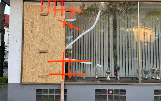 Witten'de Dernek Binasına Saldırı