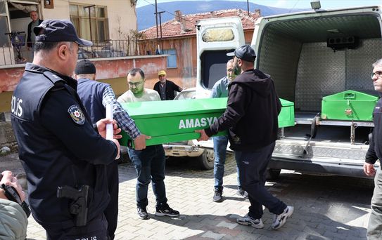 Amasya'da Karbonmonoksit Zehirlenmesi: Baba ve Oğul Hayatını Kaybetti